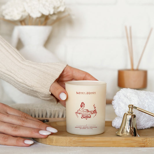 Relaxing in Bathtub- Scented Soy Candle – Pink Peony, Magnolia & Sandalwood – 7.4oz